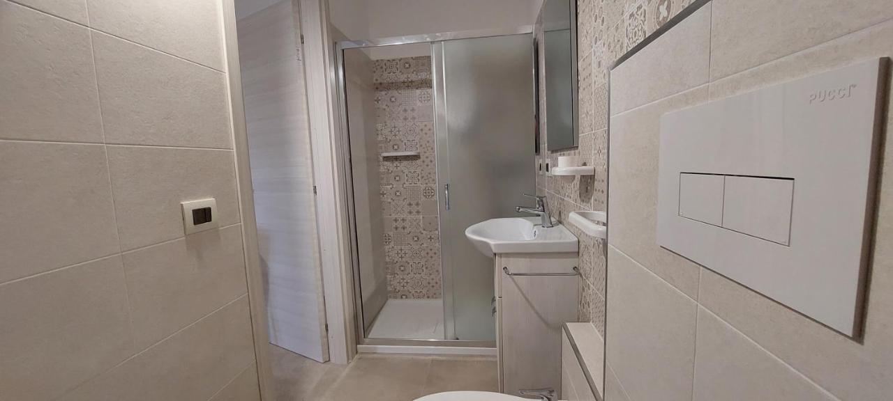 Appartamento Brigida Bilocale 3 Posti Vicino Al Centro San Teodoro  Ngoại thất bức ảnh